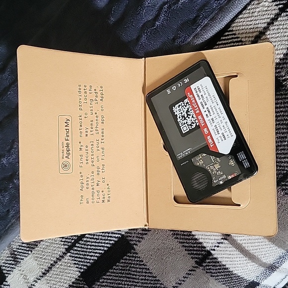 Rolling Square Aircard Wallet Tracker - Bluetooth Wallet Finder Find My - Picture 1 of 3